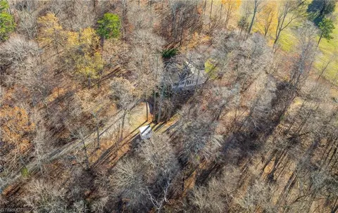 View/Area - 1039 Underpass Rd, Advance, NC 27006 photo 8 of 9