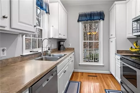 Kitchen - 1039 Underpass Rd, Advance, NC 27006 photo 1 of 2