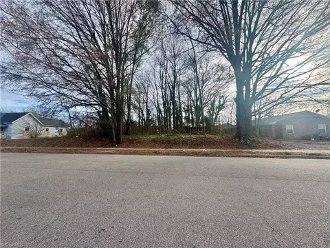 308 Piedmont Ave E, Durham, NC 27707 photo 1