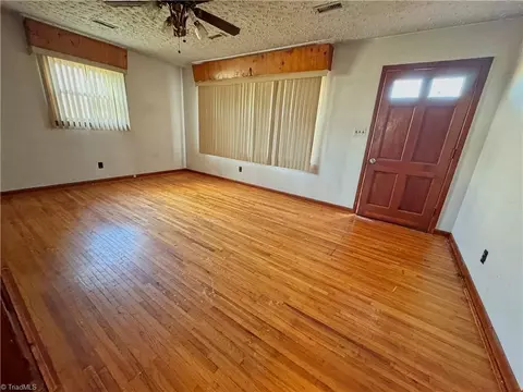 Living - 6793 Weant Rd, High Point, NC 27263 photo 2 of 2