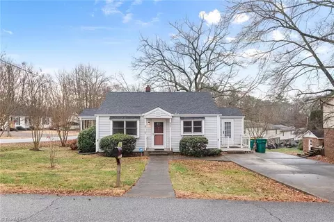 901 Pineland Ave, Madison, NC 27025