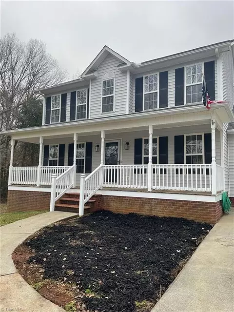 136 Canton Rd, Advance, NC 27006