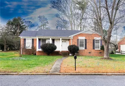 1904 Amber Ln, Greensboro, NC 27407