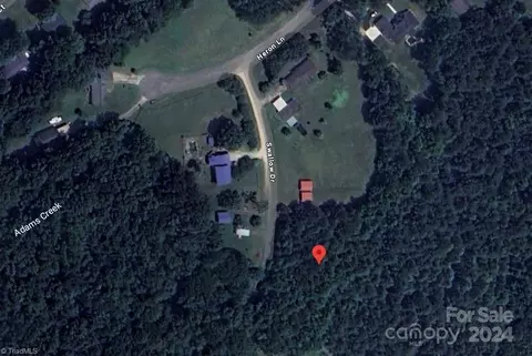 567 Swallow Dr, Concord, NC 28025 photo 2