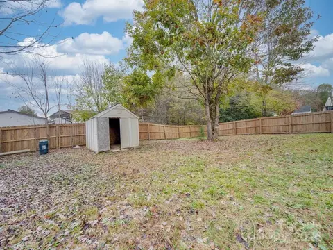 Exterior - 1205 Danielle Downs Ct, Concord, NC 28025 photo 4 of 7