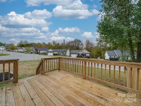 Exterior - 1205 Danielle Downs Ct, Concord, NC 28025 photo 6 of 7