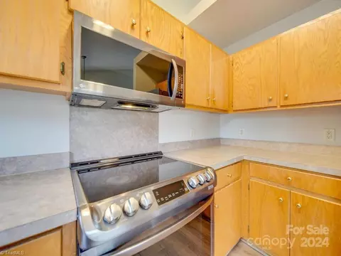 Kitchen - 1205 Danielle Downs Ct, Concord, NC 28025 photo 3 of 3