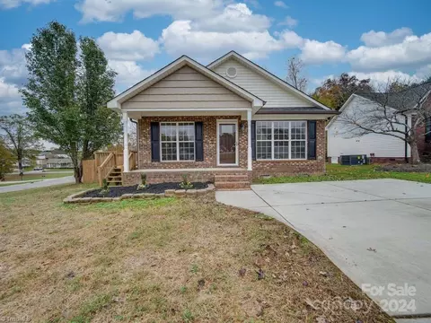 Exterior - 1205 Danielle Downs Ct, Concord, NC 28025 photo 1 of 7