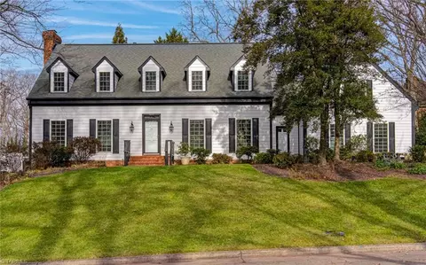 3602 Rock Haven Dr, Greensboro, NC 27410