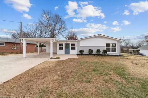 2000 Whitman Rd, Greensboro, NC 27405