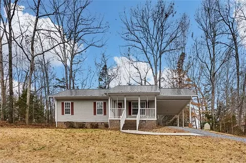 1534 Gopher Woods Rd, Asheboro, NC 27205