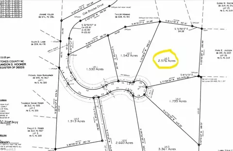732 Mountain View Rd # -3, King, NC 27021