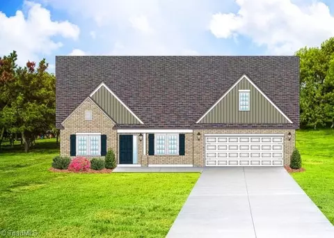 3039 Loch Dr, Winston Salem, NC 27106