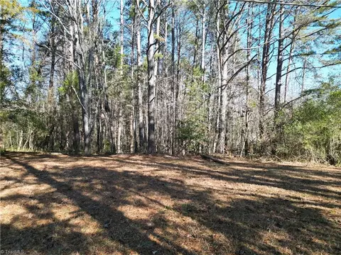 0000 Friendship Circle Rd, East Bend, NC 27018
