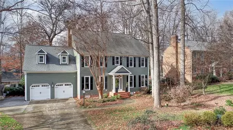 1505 Double Oaks Rd, Greensboro, NC 27410