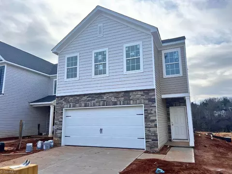 5454 Hydrangea St, Winston Salem, NC 27104