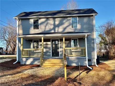 417 Grove St, Eden, NC 27288