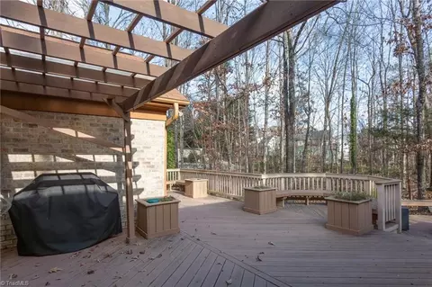 Exterior - 2500 Midview Dr, High Point, NC 27265 photo 6 of 6