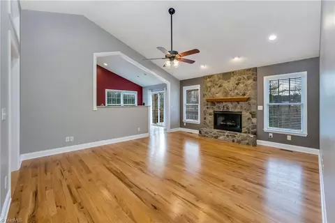 171 Mountain Meadows Ln, Purlear, NC 28665 photo 17