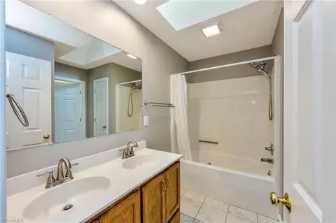 171 Mountain Meadows Ln, Purlear, NC 28665 photo 22