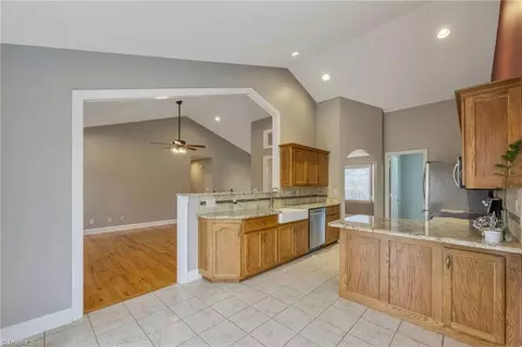 171 Mountain Meadows Ln, Purlear, NC 28665 photo 4