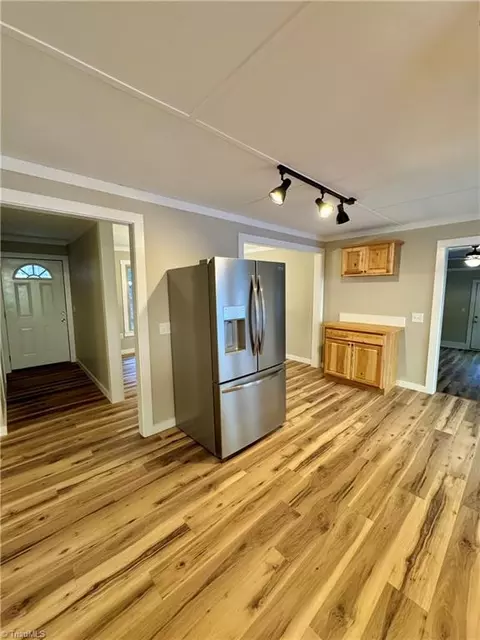 12716 Us Highway 421 W, Purlear, NC 28665 photo 18