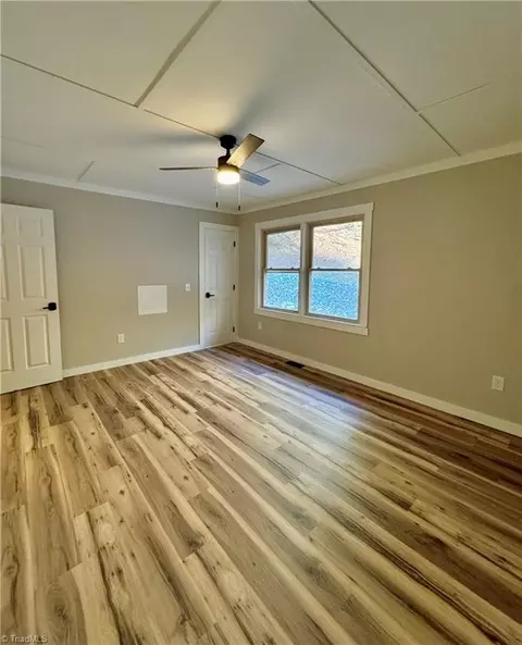 12716 Us Highway 421 W, Purlear, NC 28665 photo 30