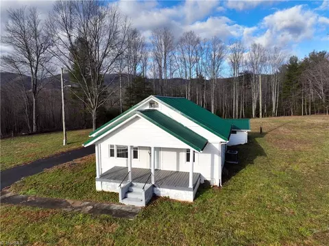 Exterior - 110 Mabel Ln, Lowgap, NC 27024 photo 4 of 10