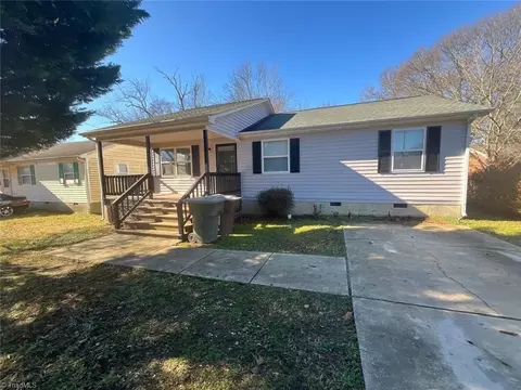 326 Bingham St, Greensboro, NC 27401