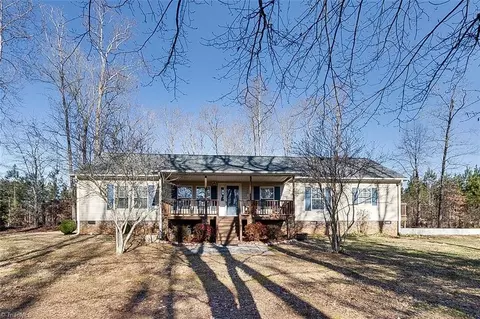 3274 W Us Highway 64, Asheboro, NC 27205