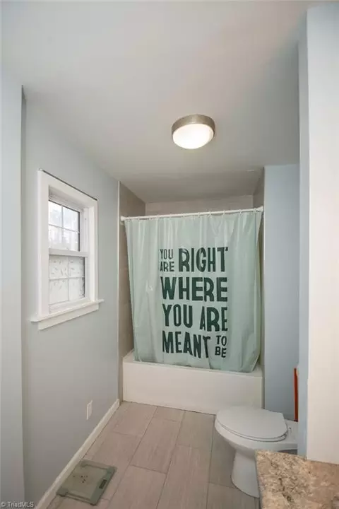 Bath - 2218 Shadow Valley Rd, High Point, NC 27265 photo 3 of 7