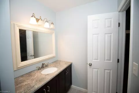 Bath - 2218 Shadow Valley Rd, High Point, NC 27265 photo 5 of 7