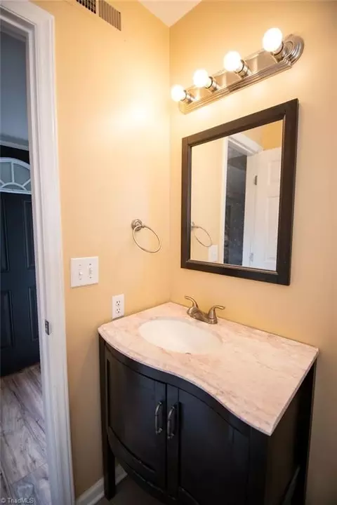 Bath - 2218 Shadow Valley Rd, High Point, NC 27265 photo 1 of 7