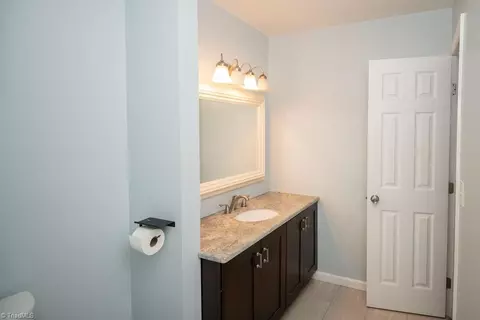 Bath - 2218 Shadow Valley Rd, High Point, NC 27265 photo 6 of 7