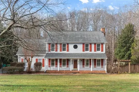 1005 Greenly Dr, Pfafftown, NC 27040