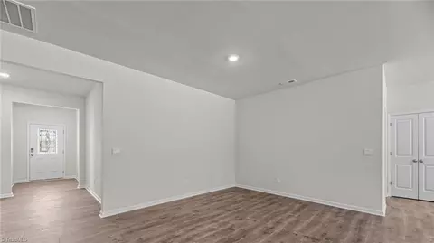 Entry Way - 6985 Saddlebred Dr, Trinity, NC 27370 photo 1 of 7
