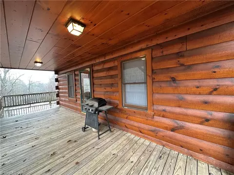 Exterior - 389 Current Loop, Hillsville, VA 24343 photo 4 of 6