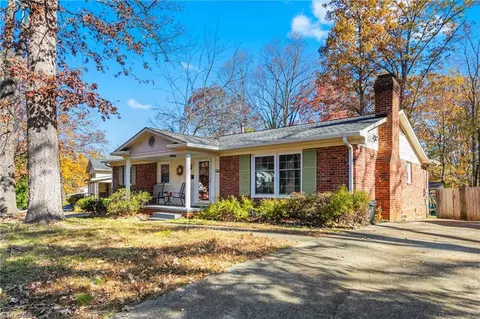 3404 Fern Pl, Greensboro, NC 27408
