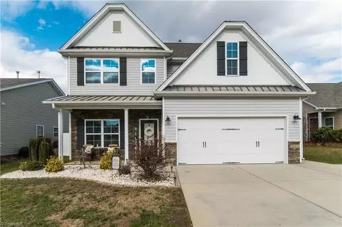 5465 Holbein Gate Rd, Walkertown, NC 27051
