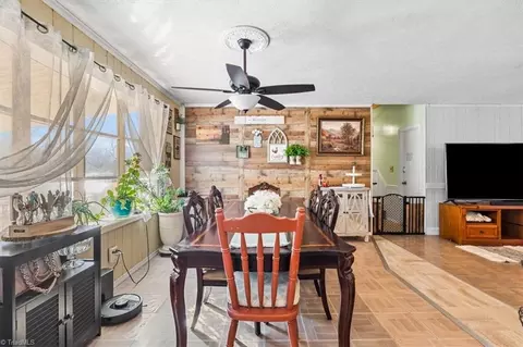 Dining - 294 Farmbrook Dr, Denton, NC 27239 photo 2 of 3
