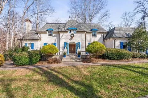 208 Shadow Valley Rd, High Point, NC 27262