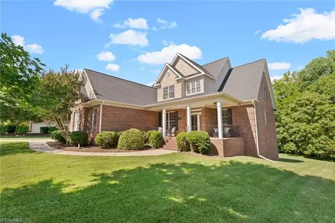 7508 Lashley Ct, Greensboro, NC 27455