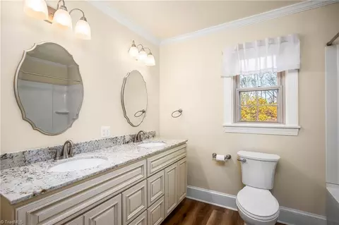 Bath - 145 Hartgrove Rd, King, NC 27021 photo 3 of 4