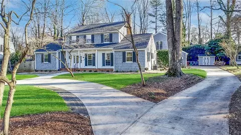 705 Cornwallis Dr W, Greensboro, NC 27408
