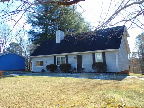5308 Oswego Ct, Tobaccoville, NC 27050