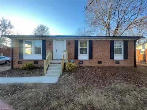 1906 Carlton Ave, Greensboro, NC 27406
