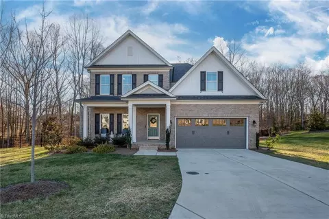 2516 Monarch Way, Winston Salem, NC 27106