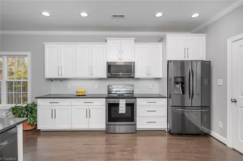 6410 Hampton Rd, Clemmons, NC 27012 photo 11