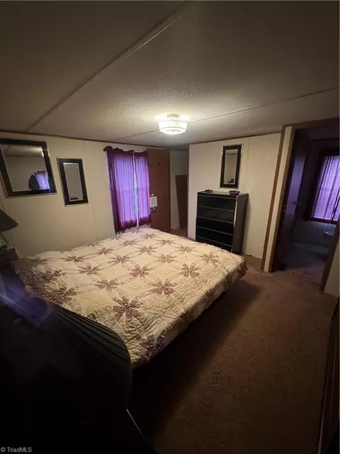 6436 Summit Rd, Purlear, NC 28665 photo 10