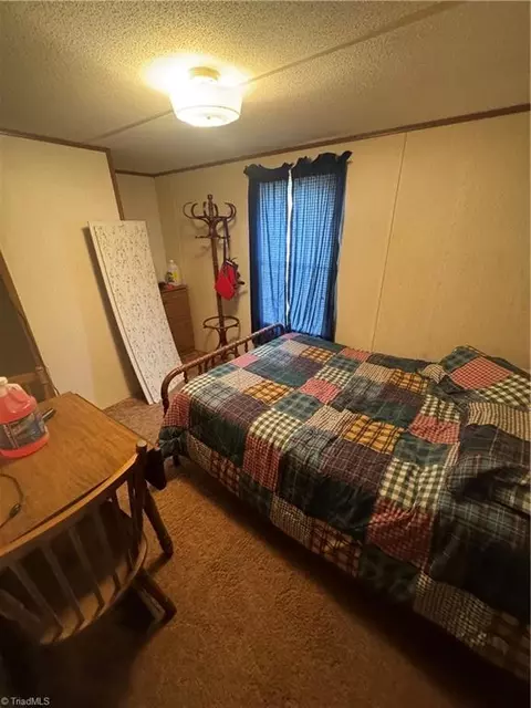 6436 Summit Rd, Purlear, NC 28665 photo 14